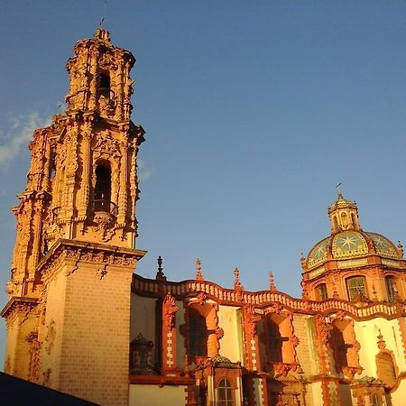 Hotel Posada San Juan Taxco de Alarcon Bagian luar foto