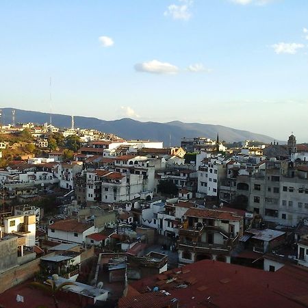 Hotel Posada San Juan Taxco de Alarcon Bagian luar foto