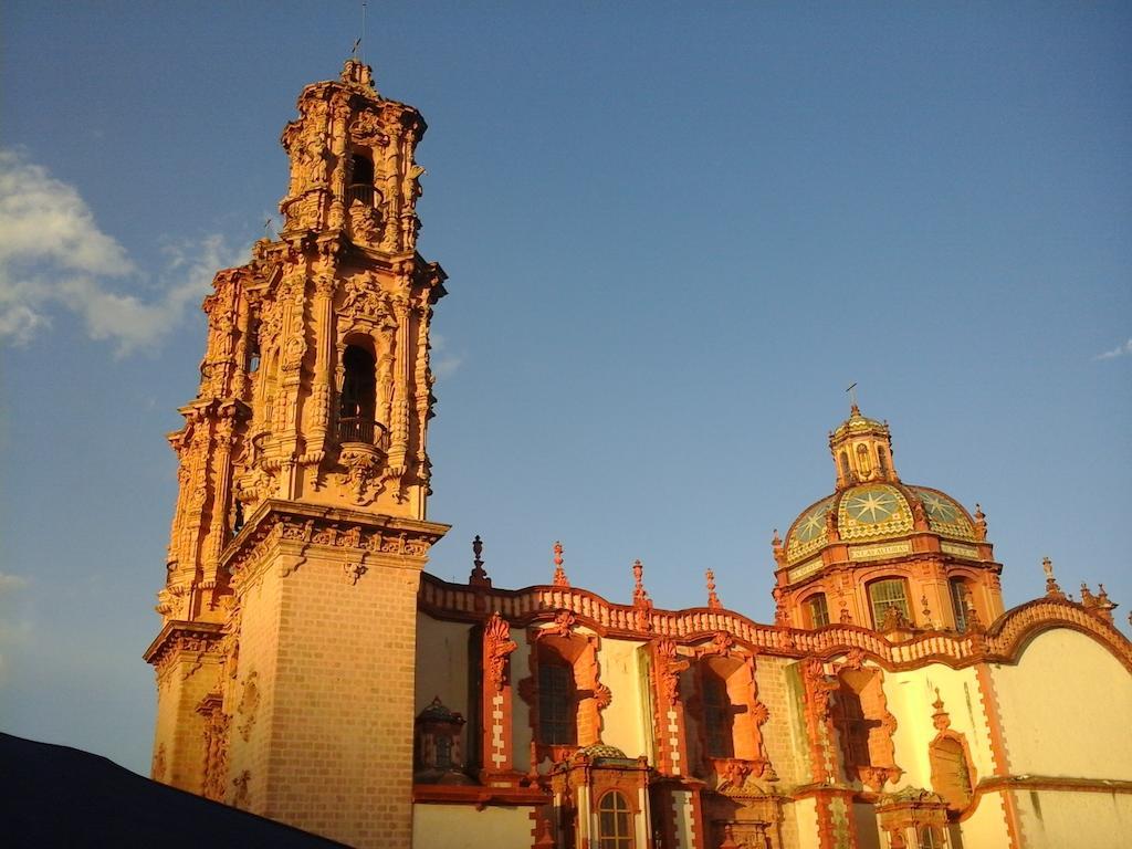 Hotel Posada San Juan Taxco de Alarcon Bagian luar foto